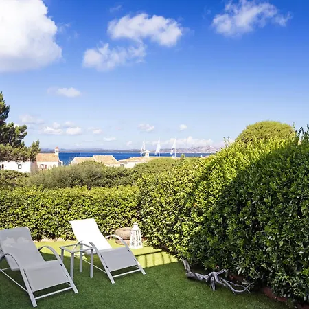 Porto Cervo Cala Del Faro, Con Giardino E Rooftop ヴィラ